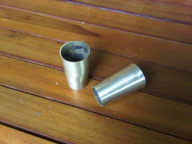 Brass shoe table 002A size 31xh60 x 25 mm. Brass shoe table 002A size 31xh60 x 25 mm.