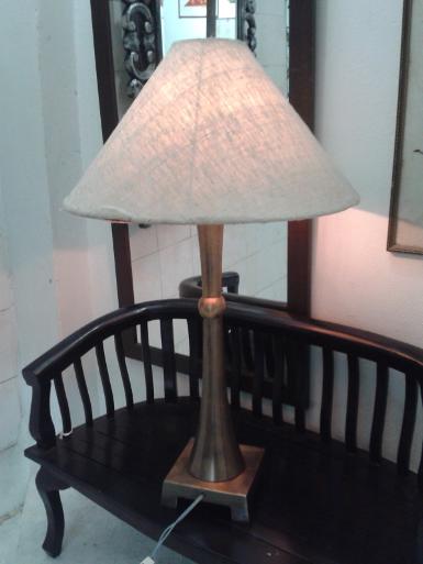 Table Lamp Item Code TBE001A material : brass Table Lamp Item Code TBE001A material : brass