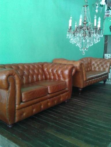 Leather sofa classic style Item code FLS001 size long 180 cm.wide 60 cm. Leather sofa classic style Item code FLS001 size long 180 cm.wide 60 cm.