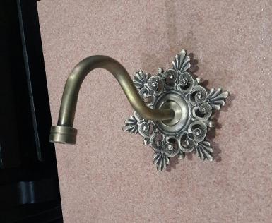 Fountain wall brass item code FTW18 size wide 102 mm. Pipe 9 mm. Deep 120 mm. Fountain wall brass item code FTW18 size wide 102 mm. Pipe 9 mm. Deep 120 mm.