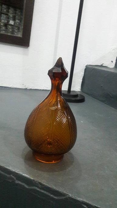 Lamp shade cut glass Item Code LS18BB size high 235 mm.hole 77 mm. wide 120 mm. Lamp shade cut glass Item Code LS18BB size high 235 mm.hole 77 mm. wide 120 mm.