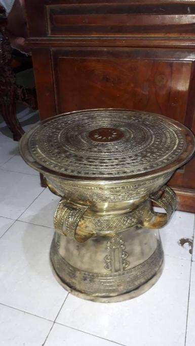 ฺBrass Table Item Code BRASS RD03 size Top wide 40 cm high 38 cm ฺBrass Table Item Code BRASS RD03 size Top wide 40 cm high 38 cm