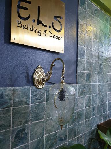 ฺWall Lamp brass with cut glass Item Code WLI63 size base wide 98 mm.long 152 mm deep 280 mm with gl ฺWall Lamp brass with cut glass Item Code WLI63 size base wide 98 mm.long 152 mm deep 280 mm with gl